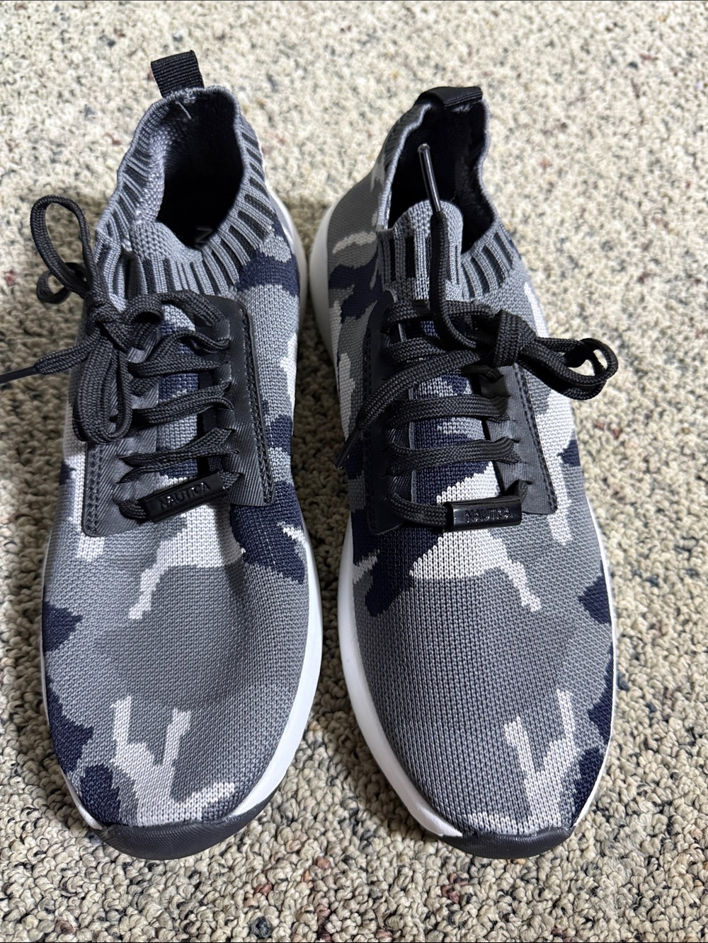 Nautica Zyla Knit Grey & Black Camouflage Athletic Sneakers Sz 8.5 NEW